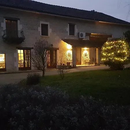 Chez Valade Homestay *