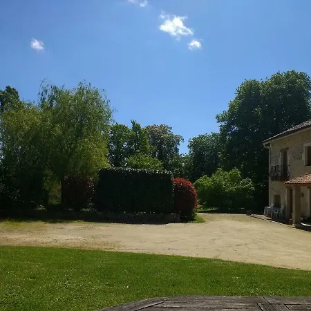 Chez Valade Homestay Payroux